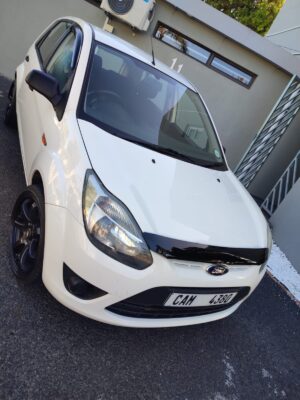 FORD FIGO 2010+ Bonnet Guard